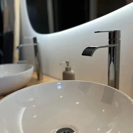 Daire Richard Merrill 2 Personnes En Plein Centre *